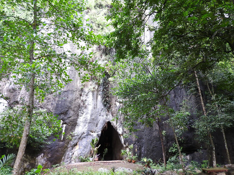 ถ้ำน้อย เขาประสงค์ สุราษฎร์ธานี