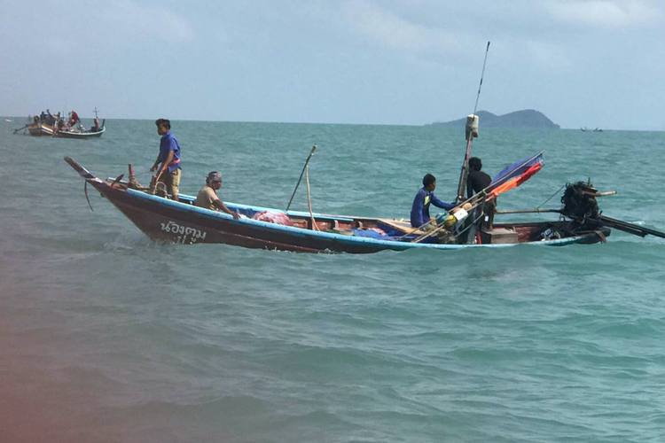 ลมหัวด้วนพัดตกเรือดับทั้งคู่