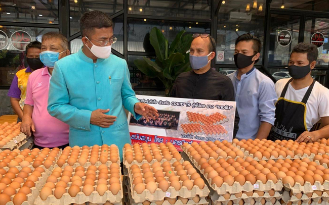 พลังอารยชนคนนครฯ มอบไข่ไก่ 6,000 ฟอง